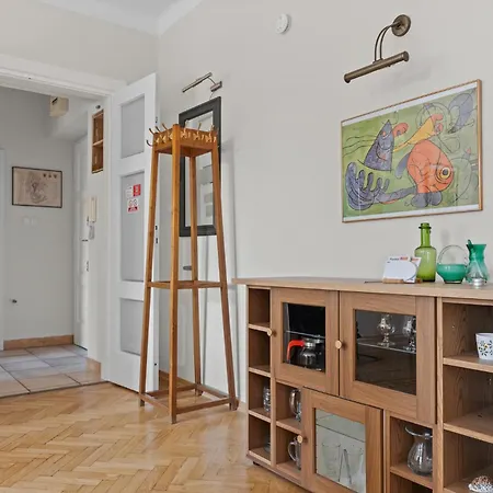 Apartment Strazacka Elegant Heritage By Bookinghost *